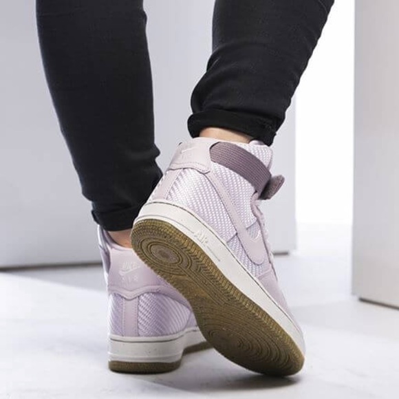 NWT Nike Air Force 1 Hi PRM Bleached Lilac WMNS - Picture 7 of 8